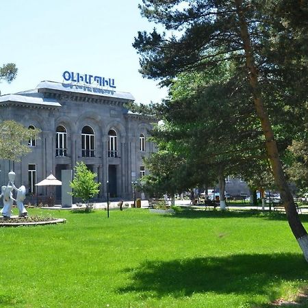 Jermuk Olympia Sanatorium Hotel Exterior foto